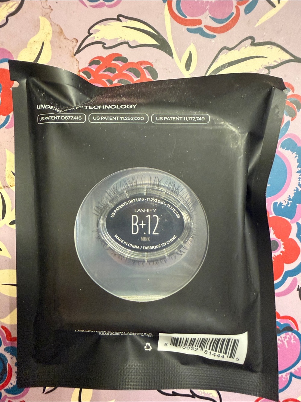 LASHIFY B+12 Faux Lashes - Black
